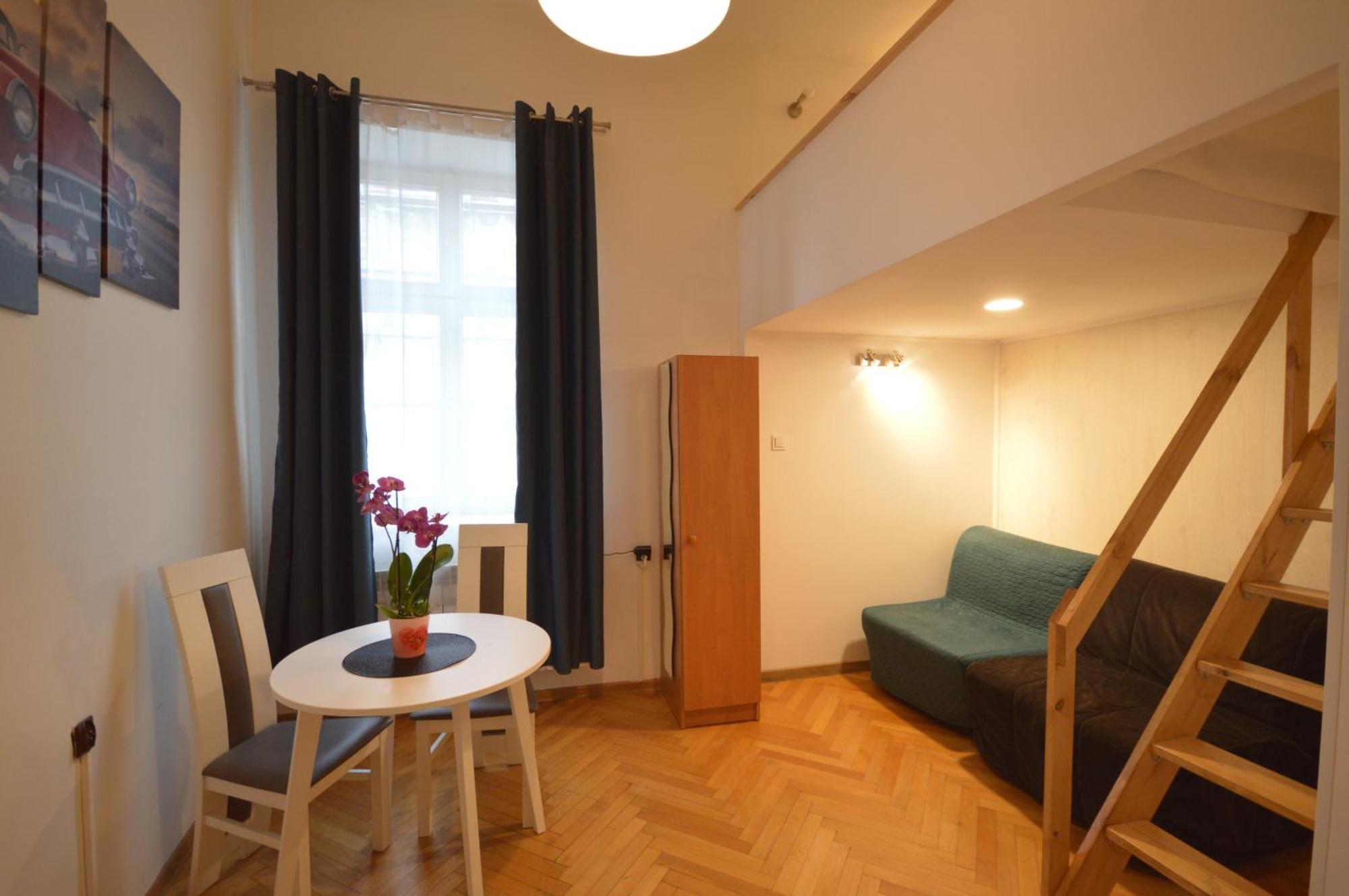Royal Castle Apartments Krasków Εξωτερικό φωτογραφία